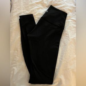 Lululemon Wunder Under Size 2